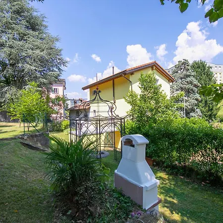 Franklin House - Happy *