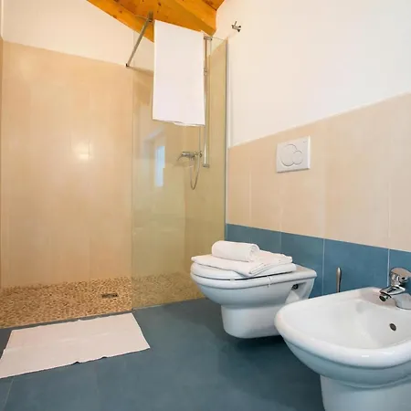 Franklin House With Private Garden - Happy Appartamento *