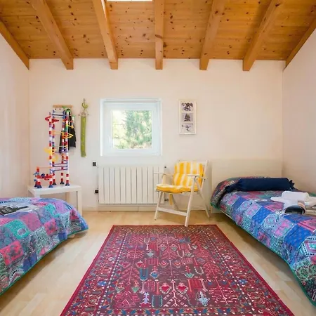 Franklin House With Private Garden - Happy Appartamento *