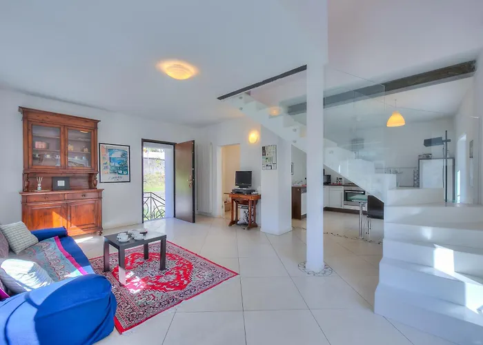 Franklin House - Happy 公寓