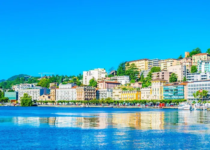 Franklin House - Happy * 盧加諾